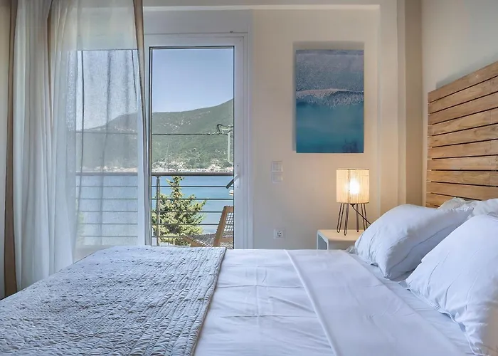 Deluxe Kefalonia Ammos 3 Bedroom Private Pool Villa *